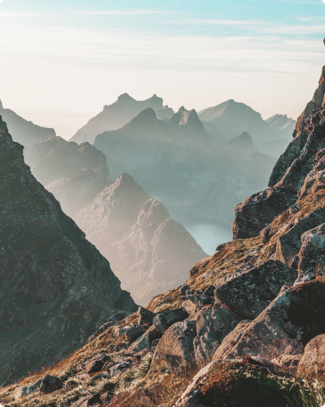 What are Private Credit Funds?  | Kinea's Private Credit Funds aim to outperform the CDI benchmark by investing in private debt securities, both local and international. Through diligent processes and careful asset selection, the management team aims to build a portfolio that meets the risk and return requirements of the funds. 